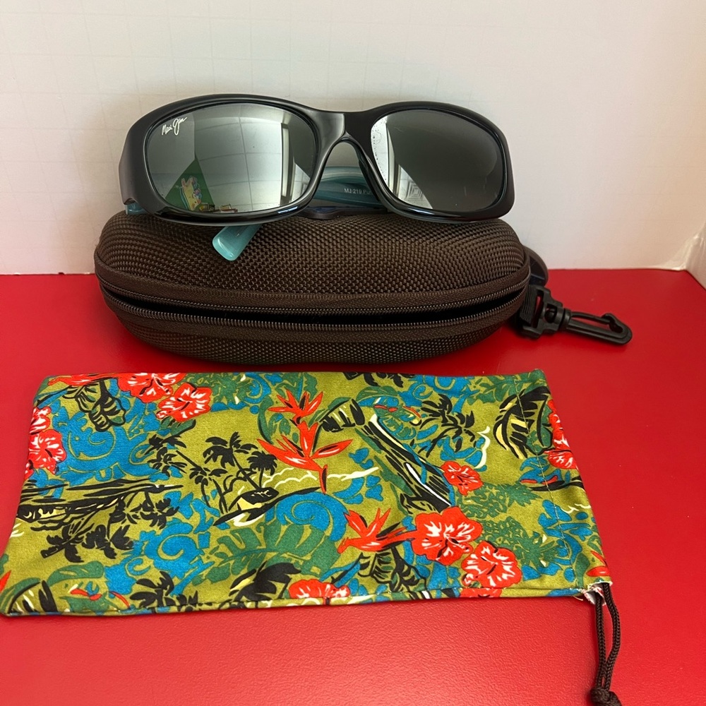 Maui Jim Sunglasses (219-Punchbowl)